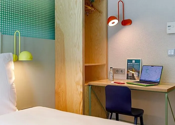 Hotel Lyvinn Frankfurt 3*